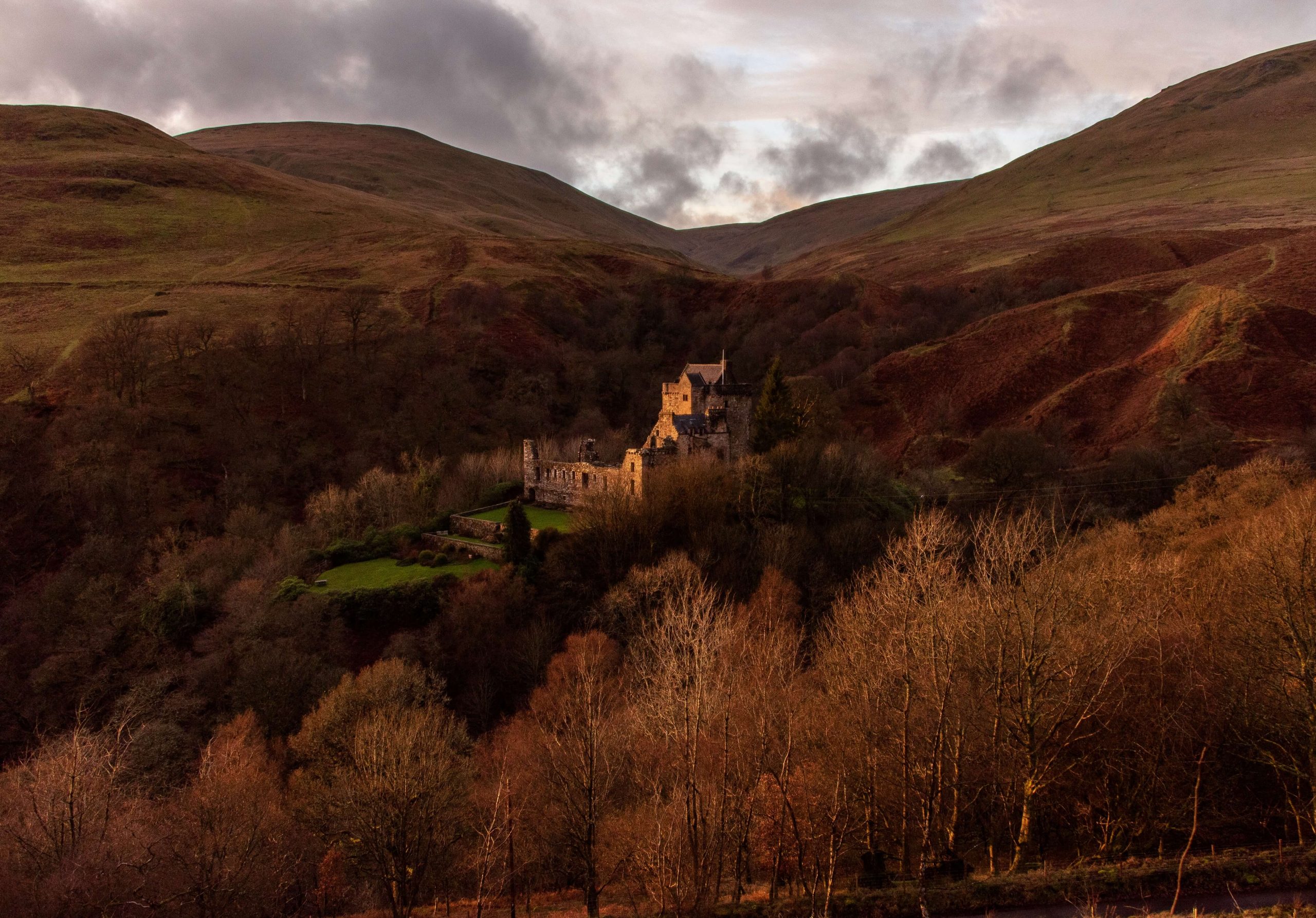 Have One of These Surnames? You Could Inherit a Scottish Castle!